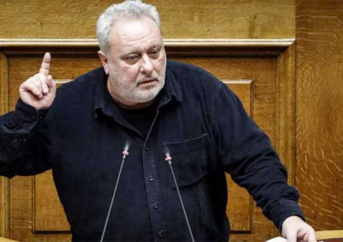 Συνεχίζει να προκαλεί ο Ψαριανός: Επιτέθηκε εκ νέου στην Μαρία Καρυστιανού και σε συγγενείς θυμάτων των Τεμπών