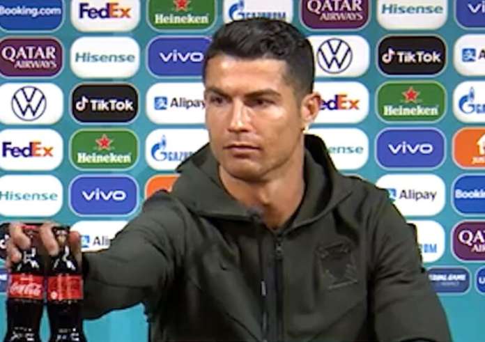 Μπελάδες για τον Κριστιάνο Ρονάλντο στη Σαουδική Αραβία - Έρευνα για «άσεμνη χειρονομία»