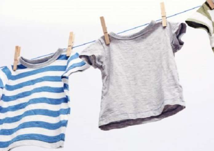 Γιατί απόψε, βράδυ της παραμονής των Ταξιαρχών δεν πρέπει να αφήσετε ρούχα και παπούτσια έξω από το σπίτι