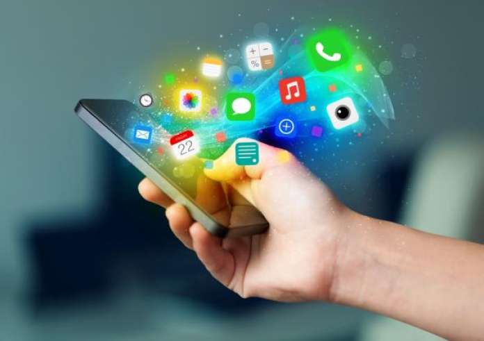 Ποιες είναι οι 18 εφαρμογές που πρέπει να διαγράψετε αμέσως από το κινητό σας