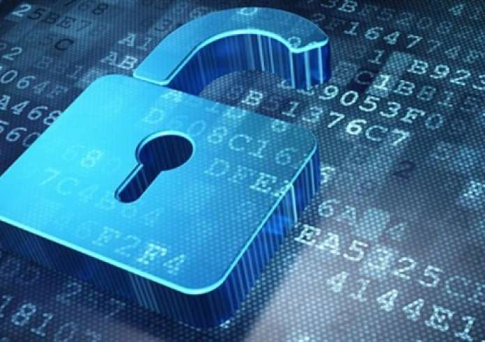 Wall Street Journal: Ουκρανία: Η Ρωσία στρατολογεί χάκερ ικανούς να προκαλέσουν μπλακάουτ