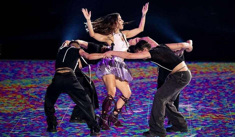 Eurovision: Το Μαξίμου εισηγείται η επιλογή τραγουδιού να γίνεται με ψηφοφορία κοινού – Οι βολές Μαρινάκη