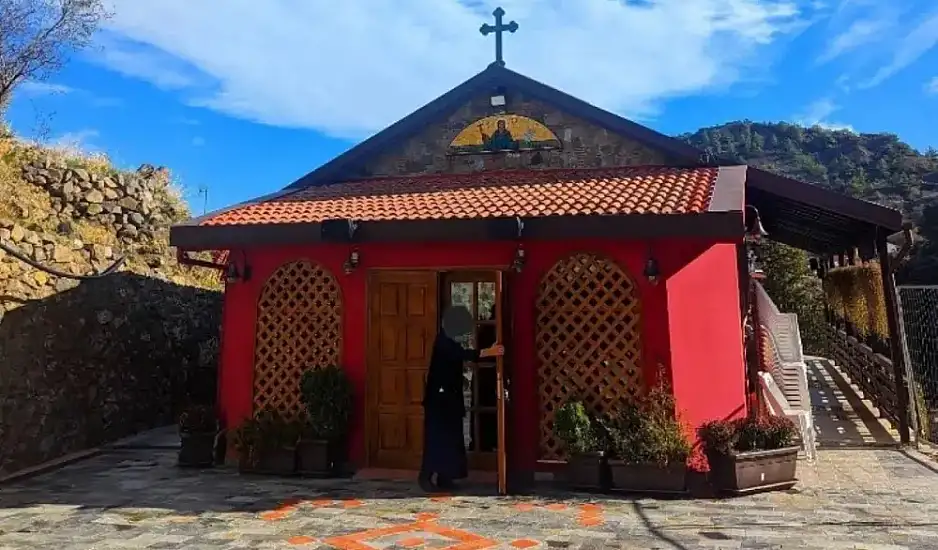 Κύπρος: Σκάνδαλο σε εκκλησία - Οικονομικές απάτες, θαυματουργές εικόνες και ερωτικές περιπτύξεις μοναχών