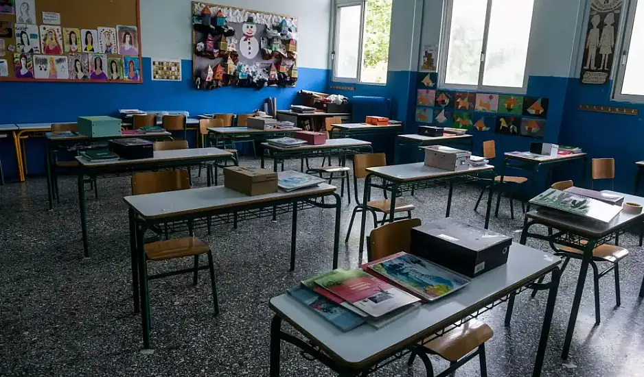 Θεσσαλονίκη: Αθωώθηκαν οι 14 κατηγορούμενοι για τον ανεμιστήρα που έπεσε σχολείο και τραυμάτισε μαθητές