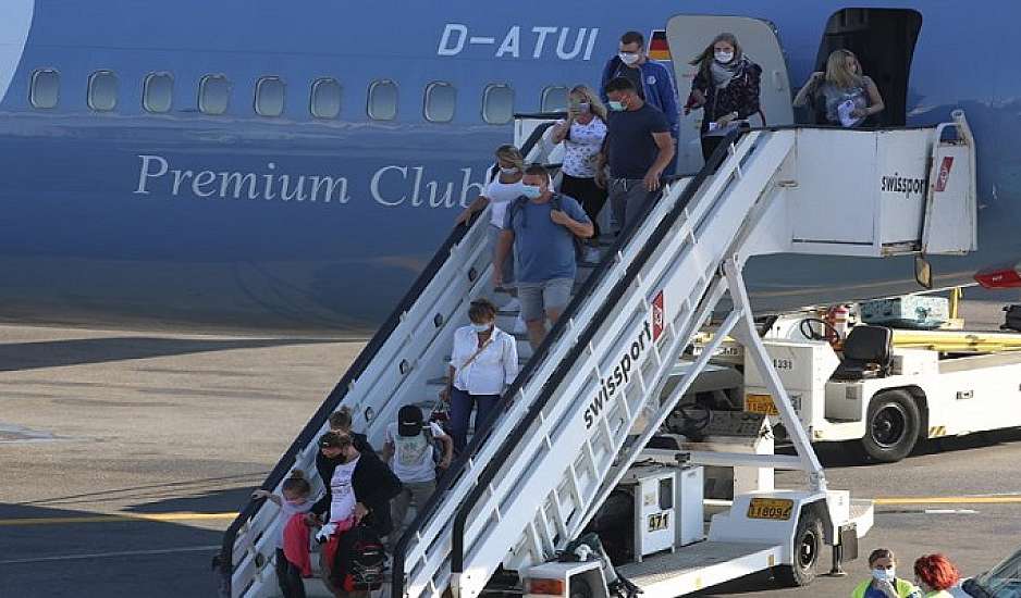 Eγκλωβισμένος  στο αεροδρόμιο της Φρανκφούρτης Έλληνας ταξιδιώτης