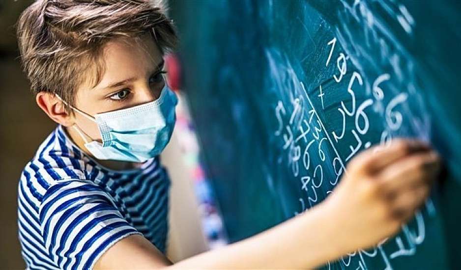 Κοζάνη κορονοϊός: 300 μολύνσεις μαθητών σε 10 μέρες – Βράζουν τα σχολεία
