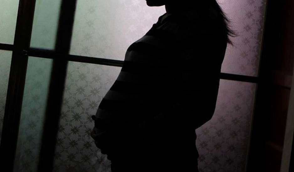 Καύσωνας: Μπορεί να επηρεάσει τη γονιμότητα;