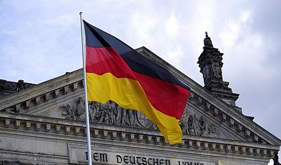 Γερμανία: Ένας νεκρός και 555 νέα κρούσματα κορονοϊού