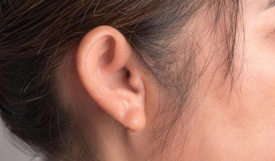 Έρευνα: Γιατί ακούμε καλύτερα από το δεξί αυτί