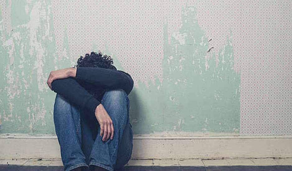 6 σημάδια ότι έχετε πέσει σε κατάθλιψη και επιμένετε να το αγνοείτε
