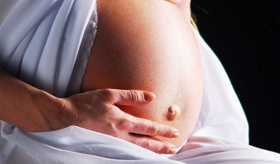 Επίδομα γέννας: Πότε καταβάλλονται τα χρήματα της α' δόσης