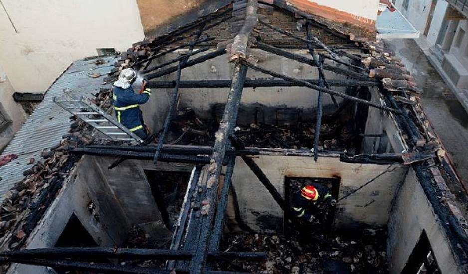 Τραγωδία στο Ναύπλιο: Νεκρή ηλικιωμένη από πυρκαγιά σε κατοικία