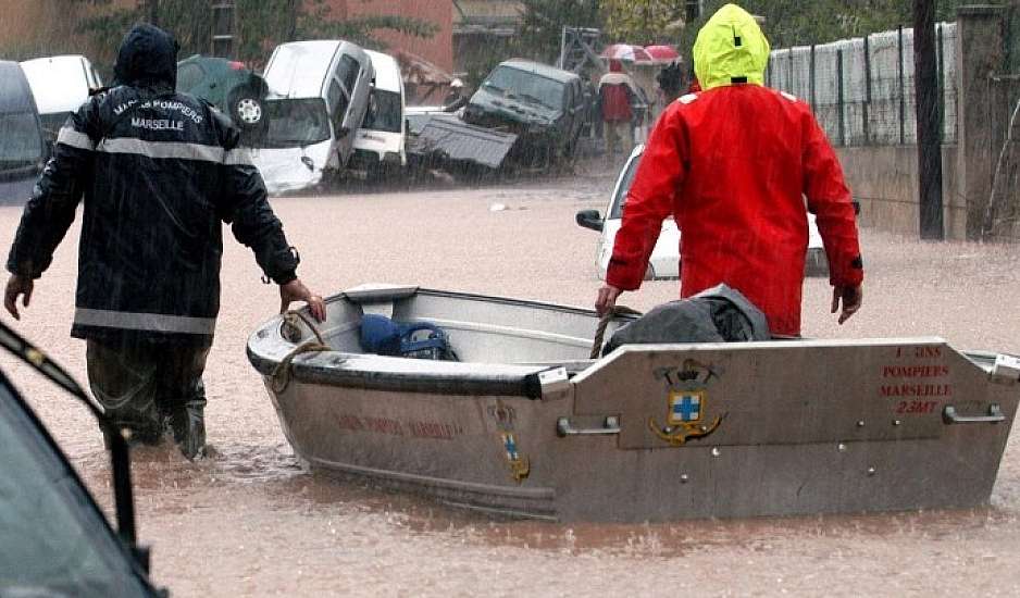 Τέσσερις νεκροί από τις πλημμύρες στη νοτιοανατολική Γαλλία - Τρεις αγνοούμενοι στην Ισπανία