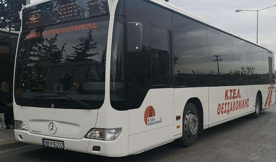 Θεσσαλονίκη: Σύγκρουση δύο λεωφορείων – Δύο ελαφρά τραυματίες