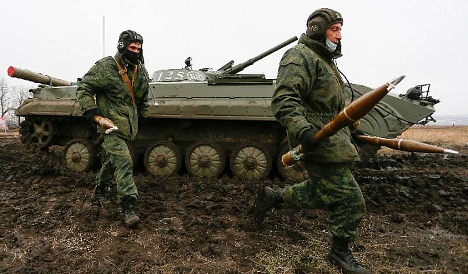 Ουκρανία: Μπαράζ εκρήξεων και βομβαρδισμών σε Ντονέτσκ και Λουγκάνσκ
