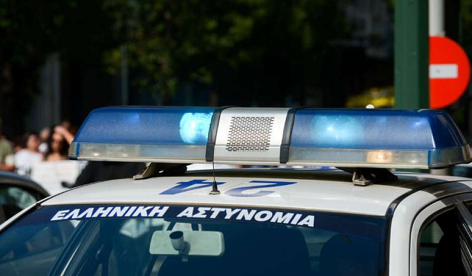 Θεσσαλονίκη: Σύλληψη 33χρονου που καλλιεργούσε δενδρύλλια κάνναβης στο σπίτι του