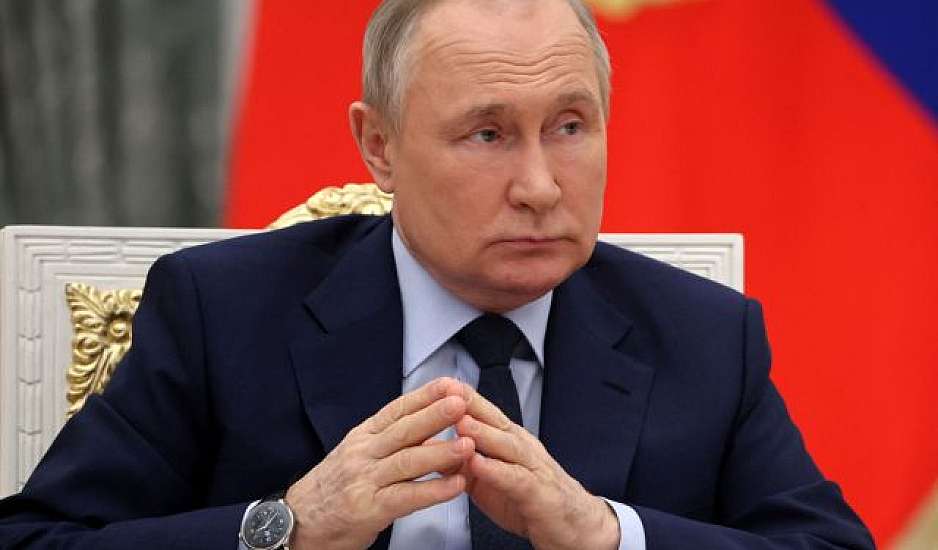 Πούτιν: Δεν θα ευχηθεί καλή χρονιά σε Μπάιντεν, Μακρόν και Σολτς