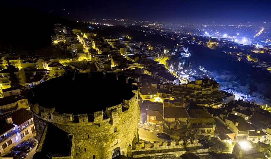 Θεσσαλονίκη – Αναστατώνει ο περίεργος ήχος που ακούγεται τη νύχτα – Εκτός από τον ήχο υπάρχει και δόνηση
