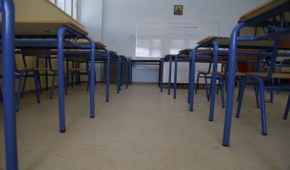 Γρίπη: Κλειστά σχολεία σε Αττική, Θεσσαλονίκη και περιφέρεια  - Ποια δεν θα λειτουργήσουν