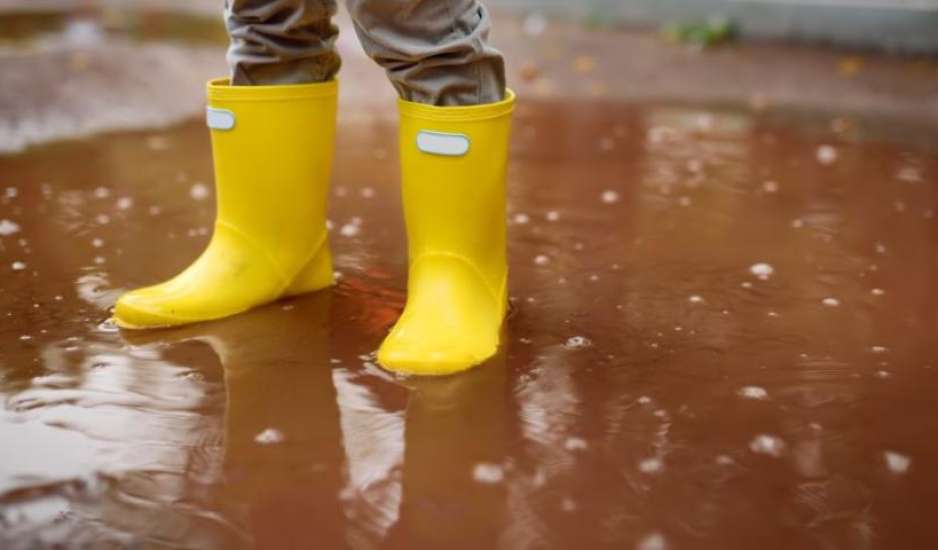Ποια είναι τα λοιμώδη νοσήματα που συνδέονται με τις πλημμύρες; Πώς θα προστατευτείτε
