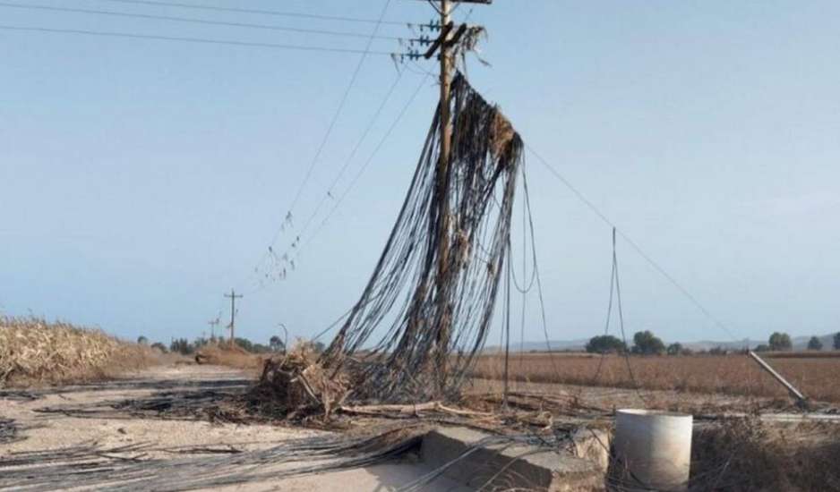 Λάρισα: Οικολογική βόμβα τα κατεστραμμένα λάστιχα ποτίσματος στη Θεσσαλία