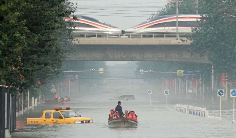 Κίνα: Τρομακτικές εικόνες από τις πλημμύρες στην Γκουανγντόνγκ – Ποτάμια «καταπίνουν» τα πάντα και βυθίζουν ολόκληρες πόλεις