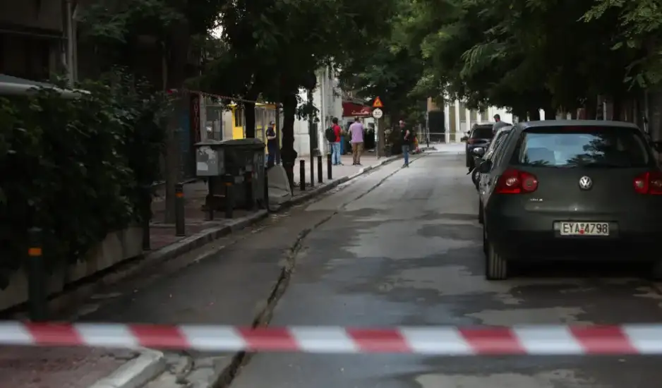 Συνελήφθη 61χρονος για τους εμπρηστικούς μηχανισμούς στην Τεκτονική Στοά στο κέντρο της Αθήνας