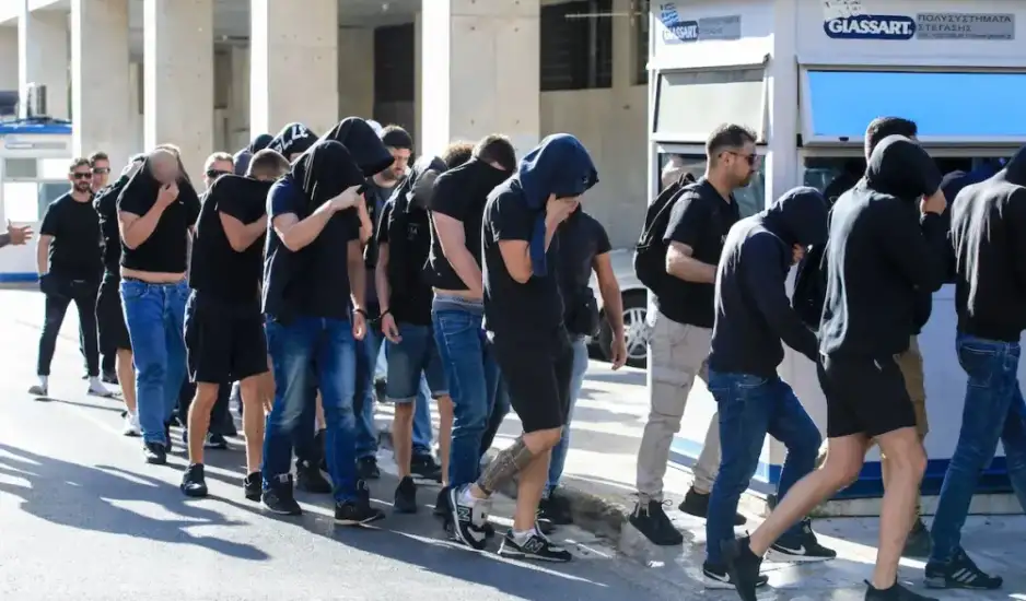 «Καταπέλτης» τα εντάλματα προσωρινής κράτησης: Ύποπτοι φυγής και τέλεσης νέων αδικημάτων οι Κροάτες χούλιγκαν