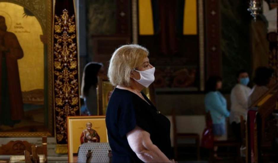 Πρόστιμα σε πιστούς που δε φορούσαν μάσκα στη Θεσσαλονίκη