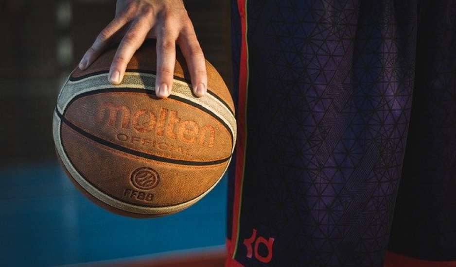 Θλίψη στο μπάσκετ: Πέθανε μετά από αγώνα 42χρονος παίκτης του Πρωτέα Σχηματαρίο