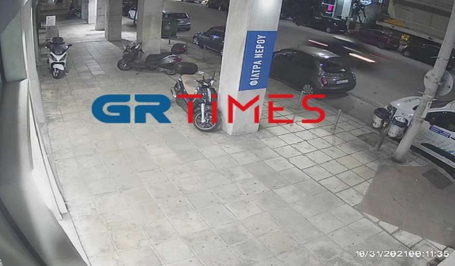 Θεσσαλονίκη: Νέο βίντεο ντοκουμέντο από το αυτοκίνητο που παρέσυρε τον 47χρονο διανομέα