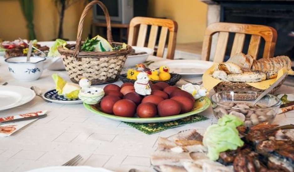Πάσχα: Tips για οικονομικό πασχαλινό τραπέζι – Συμβουλές από σεφ