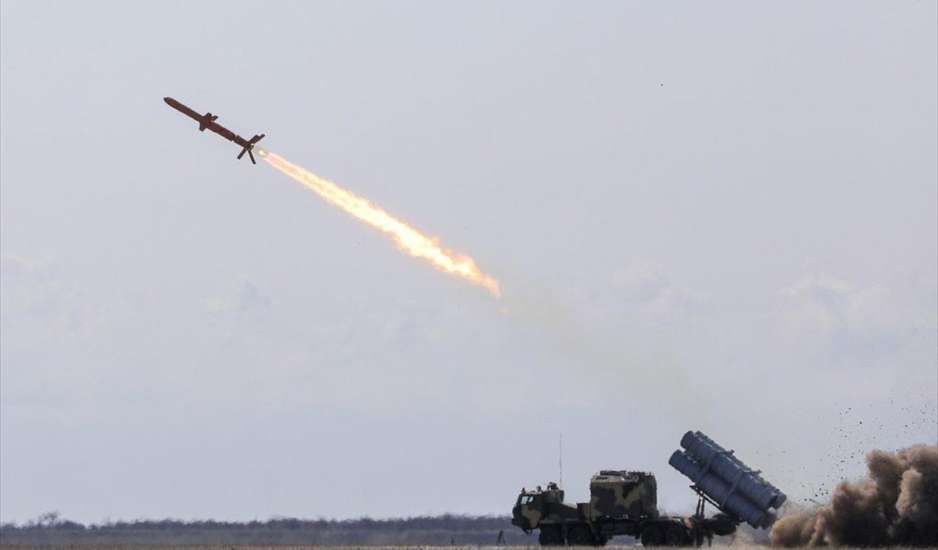 Πόλεμος στην Ουκρανία: Ρωσική πυραυλική επίθεση κατέστρεψε φορτίο με αμερικανικά και ευρωπαϊκά όπλα