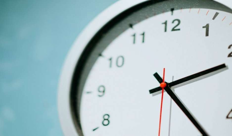 Αλλαγή ώρας 2023: Πότε θα γυρίσουμε τα ρολόγια μας μια ώρα πίσω