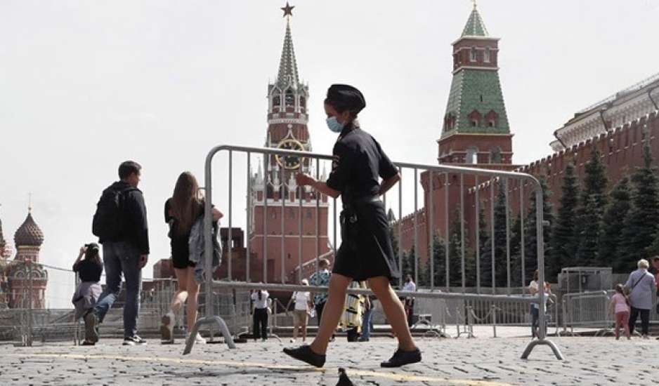 Κορονοϊός: 122 θάνατοι καταγράφηκαν το τελευταίο 24ωρο στη Ρωσία