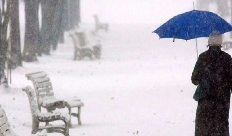 Έκτακτο δελτίο επιδείνωσης καιρού: Η «Ζηνοβία» φέρνει χιόνια και στην Αττική