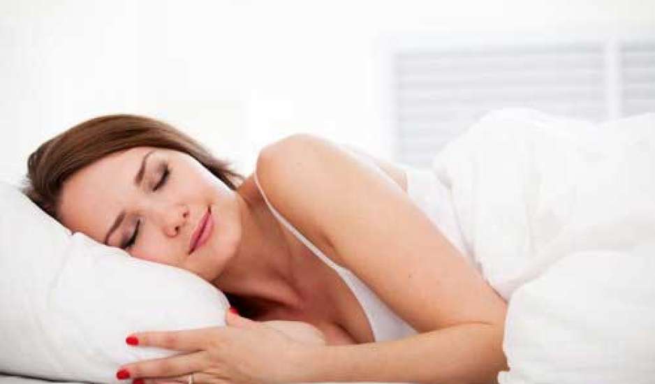 Ύπνος: Ο ρόλος της στάσης του σώματος όταν κοιμάστε