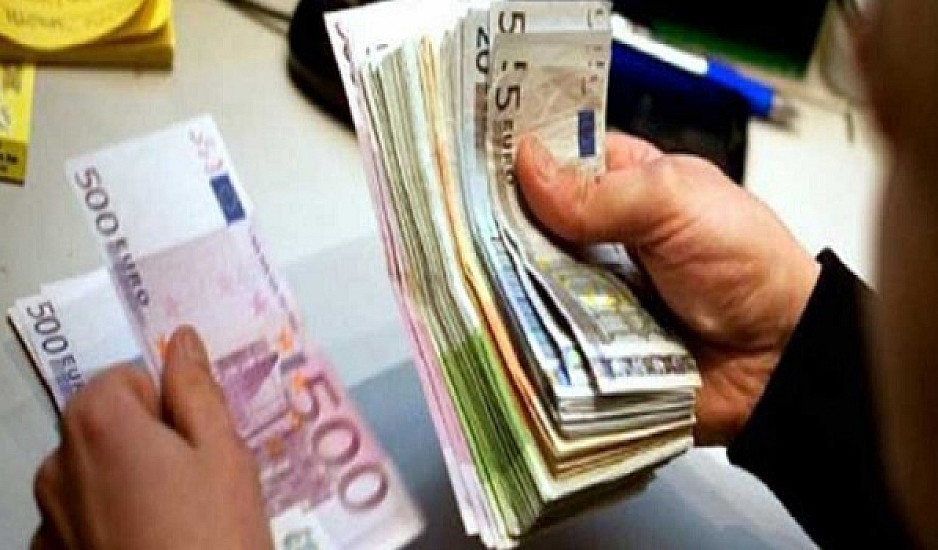 Επιστρεπτέα προκαταβολή: Πώς θα πάρουν χαμηλότοκα δάνεια 1 δις. ευρώ επαγγελματίες και επιχειρήσεις