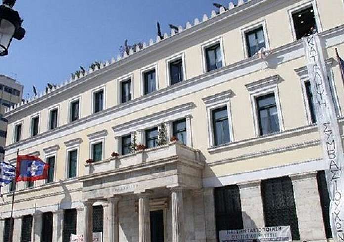 "Οχι" του Δήμου Αθηναίων σε εκλογικά περίπτερα και δωρεάν διαφήμιση στον συνδυασμό Κασιδιάρη