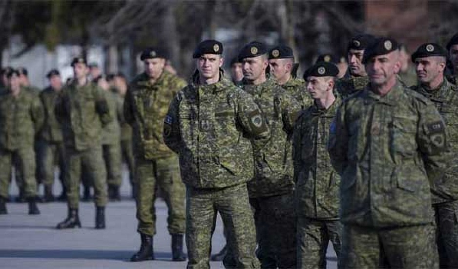 Σύννεφα πολέμου πυκνώνουν στα Βαλκάνια: Το Κόσοβο δημιουργεί στρατό και η Σερβία απειλεί με επέμβαση