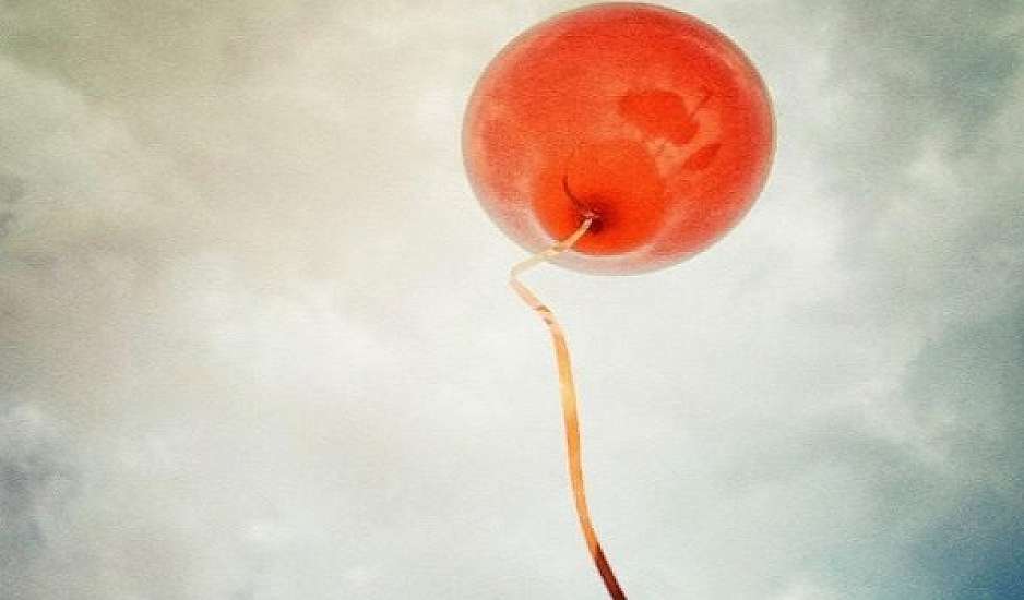 Τραγικός θάνατος αγοριού από μπαλόνι λίγες ημέρες πριν τα πρώτα του γενέθλια
