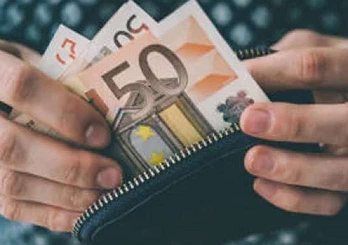 Σύνταξη πριν τα 62 έτη: Ποιοι μπορούν να τη λάβουν και πώς