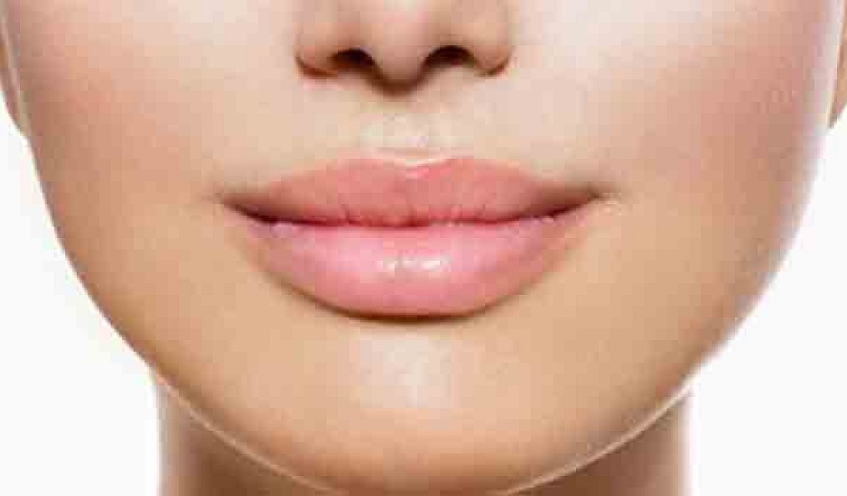 Τα χείλη δείχνουν τι πρέπει να αλλάξετε άμεσα στην διατροφή σας