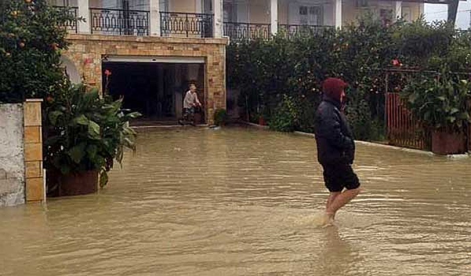 Πλημμύρες και κατολισθήσεις προκάλεσε η κακοκαιρία στη Ζάκυνθο