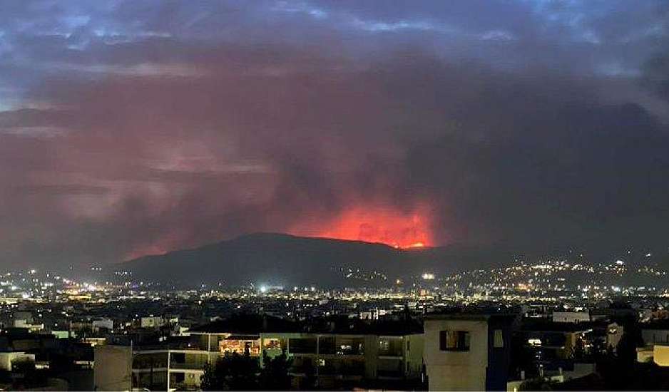 Εκτός ελέγχου τα μέτωπα στη Μαγνησία: Μήνυμα του 112 για 6 οικισμούς. Δύο οι νεκροί