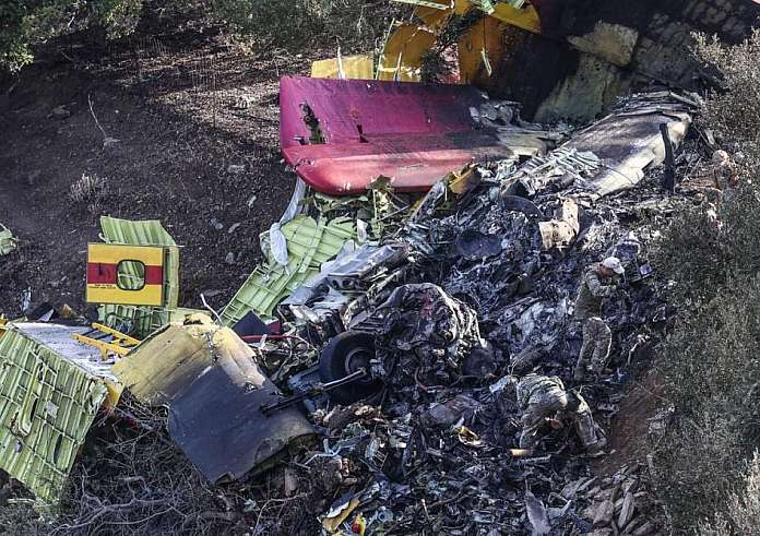 Θρήνος και ερωτήματα για τον θάνατο των πιλότων του Canadair - Τα ανατριχιαστικά «αντίο» φίλων τους