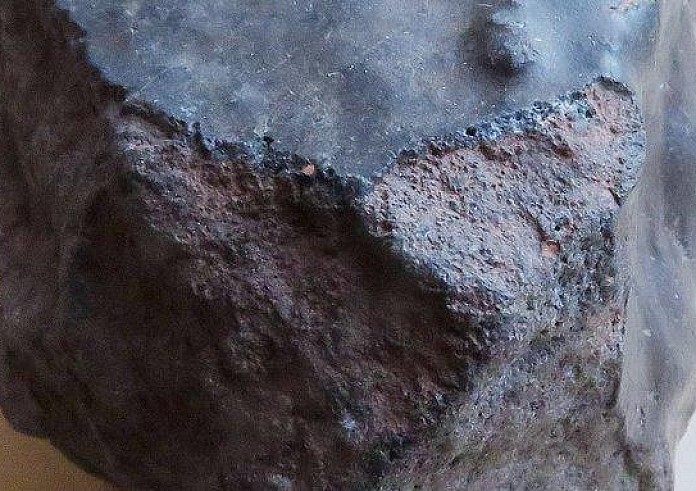 Βράχος από τη Γη εκτοξεύτηκε στο διάστημα και επέστρεψε μετά από 10.000 χρόνια – Τα ιδιαίτερα χαρακτηριστικά του
