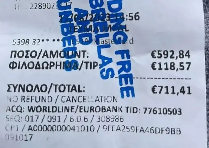 Mύκονος: Οργή τουριστών που πλήρωσαν 711 ευρώ σε εστιατόριο για γαρίδες και καλαμαράκια