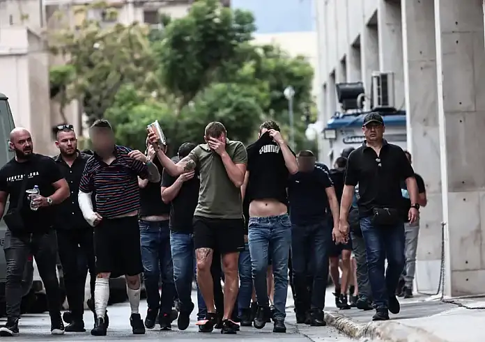 Νέα Φιλαδέλφεια: Έρχονται νέα εντάλματα σύλληψης - Και Έλληνες ανάμεσα στα πρόσωπα