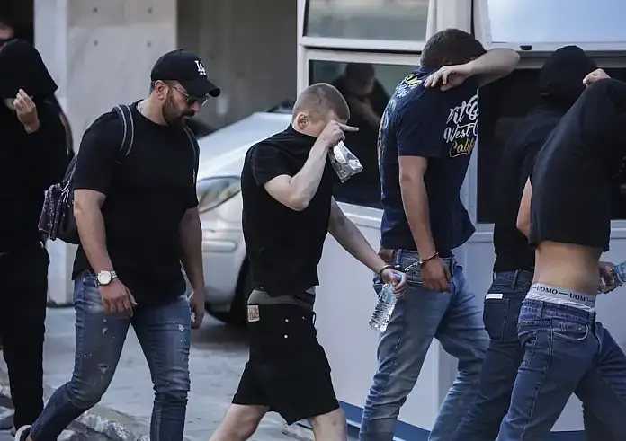 Νέος γύρος απολογιών για τα επεισόδια στη Νέα Φιλαδέλφεια – Προφυλακίστηκαν 30